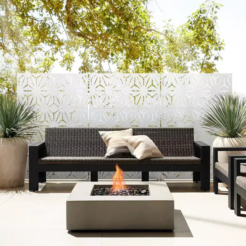 Freestanding Metal Outdoor Privacy Screen, 3-Panel Galvanized Steel, Laser-Cut Floral Pattern